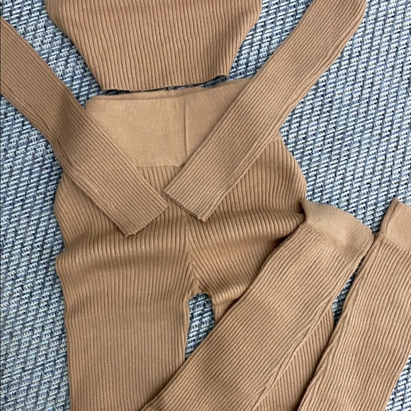 Legging bundle two sets only - Picture 3 of 5